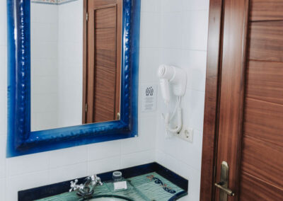 Baño habitación Valdoviño