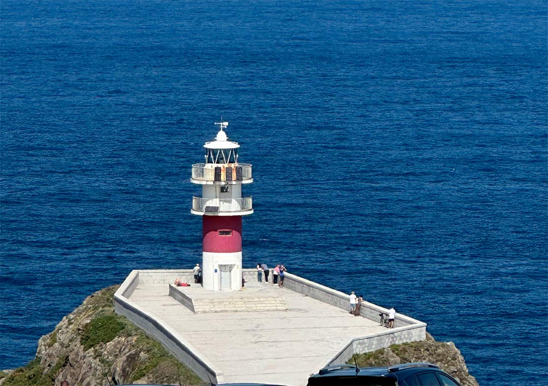 Faro de Cabo Ortegal Faro de Cabo Ortegal en Cariño con vistas al océano Atlántico en la costa norte de Galicia